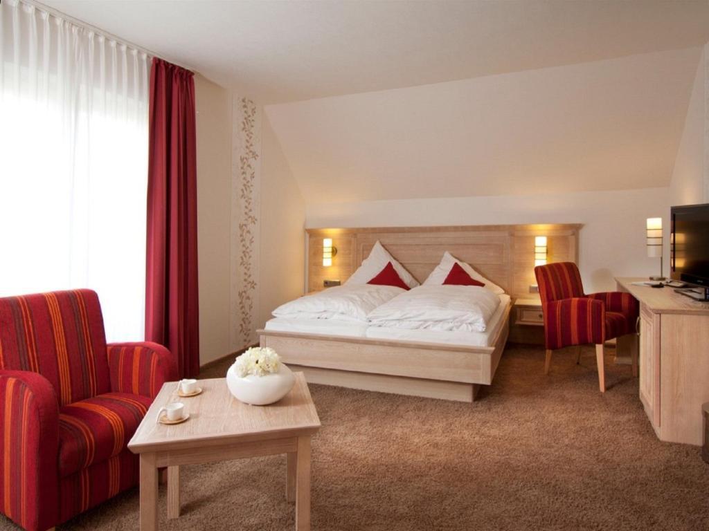 Landhotel Teuteberg Бад-Арользен Номер фото