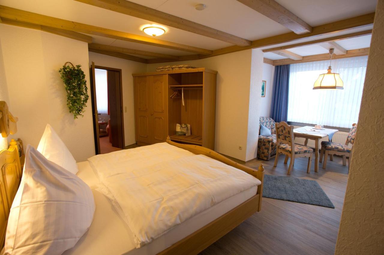 Landhotel Teuteberg Бад-Арользен Екстер'єр фото